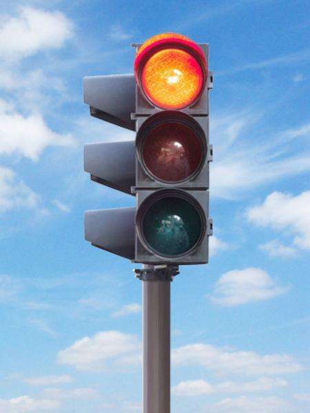 交通信號燈和太陽能路燈不作業的原因